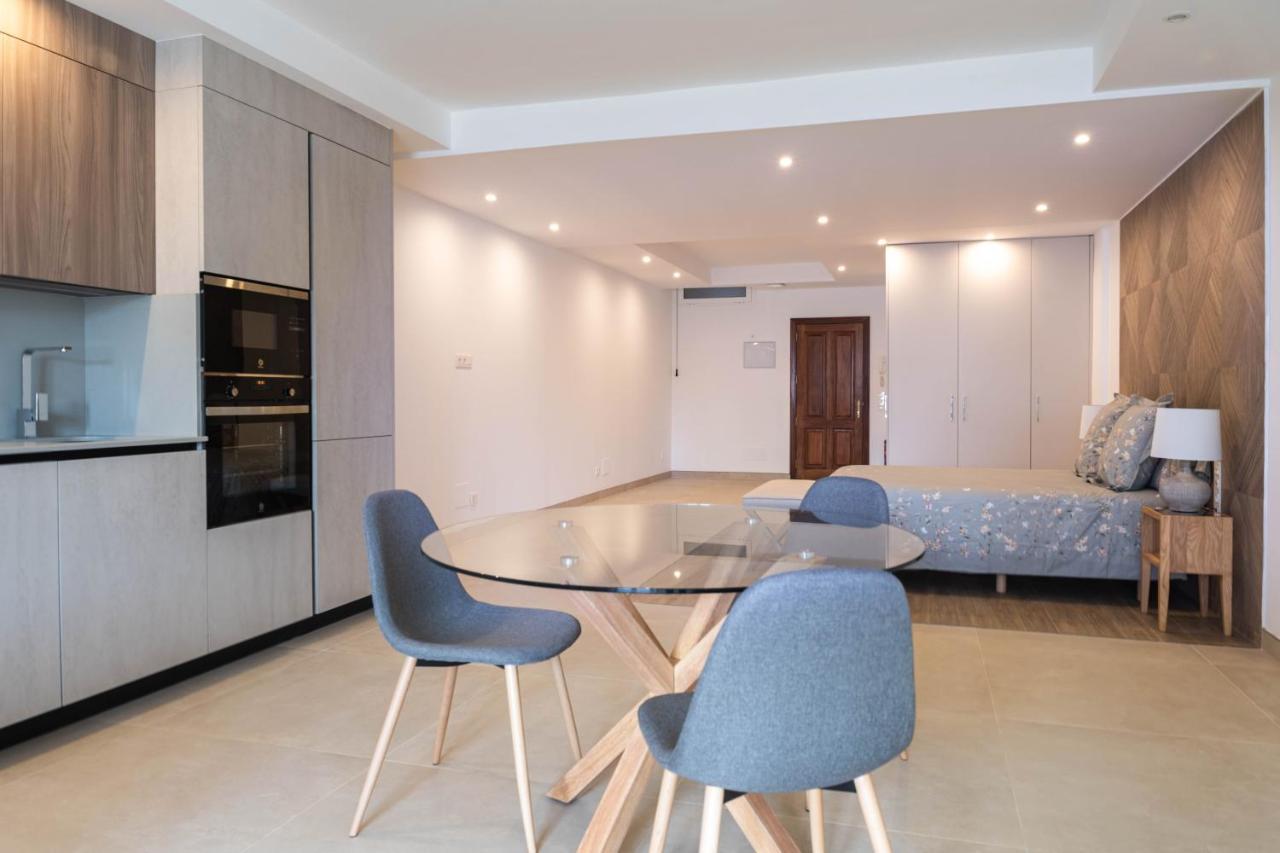 Rooms & Suites Loft 2F Deluxe Edition Arrecife Extérieur photo